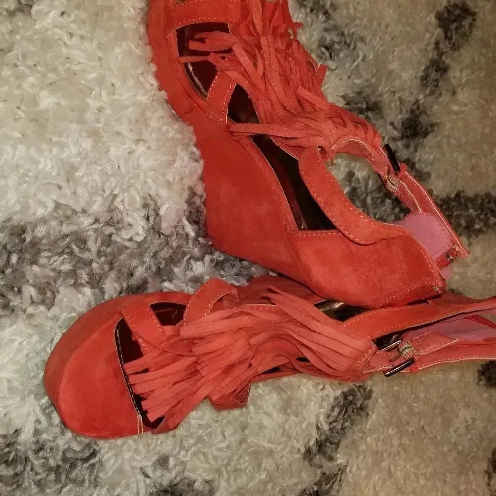 CHARLOTTE RUSSE WEDGE STYLE  OPEN TOE WOMEN